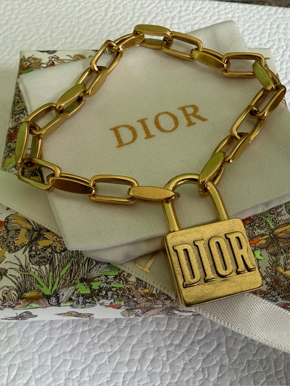 Dior Gold-tone Padlock  Charm bracelet - Picture 3 of 11